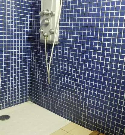 Avec Piscine A